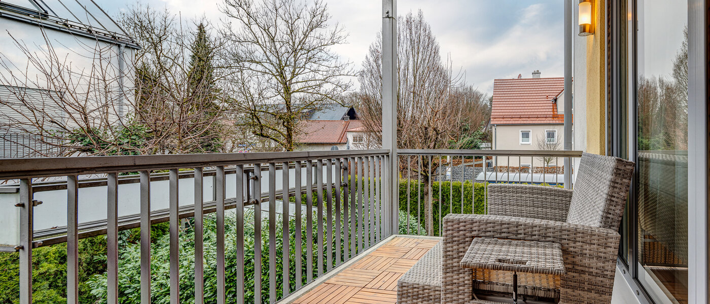 Płaski München Oberföhring 01 Balkon 13285