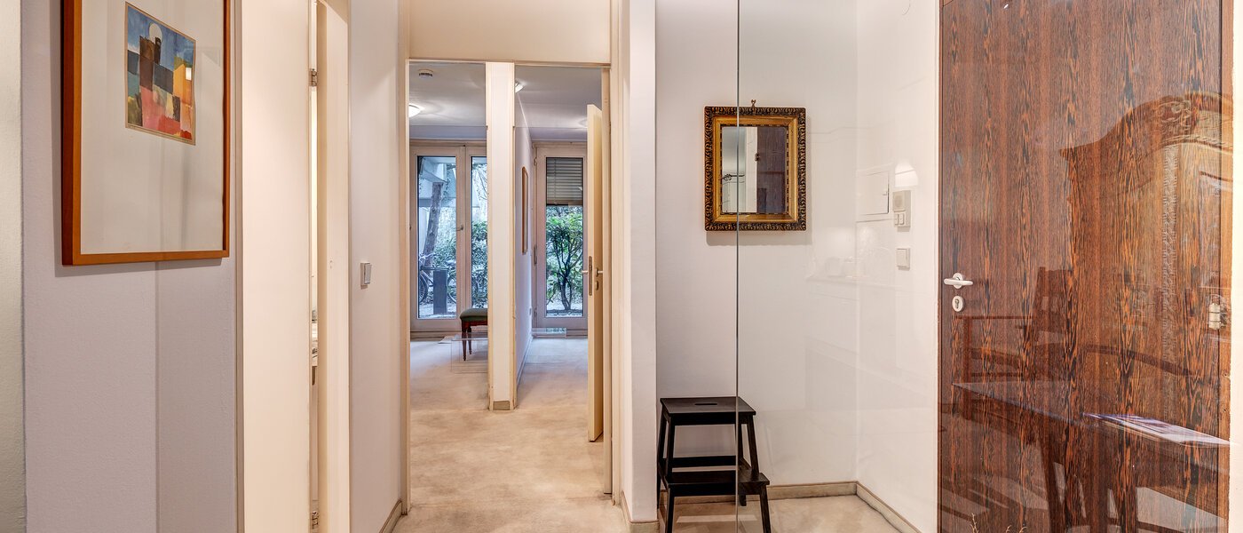 Plat München Schwabing-West (rund um den Bonner Platz) 02 Coridor / hol 13286