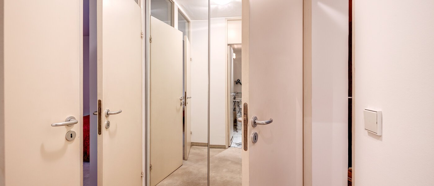 Plat München Schwabing-West (rund um den Bonner Platz) 03 Coridor / hol 13286