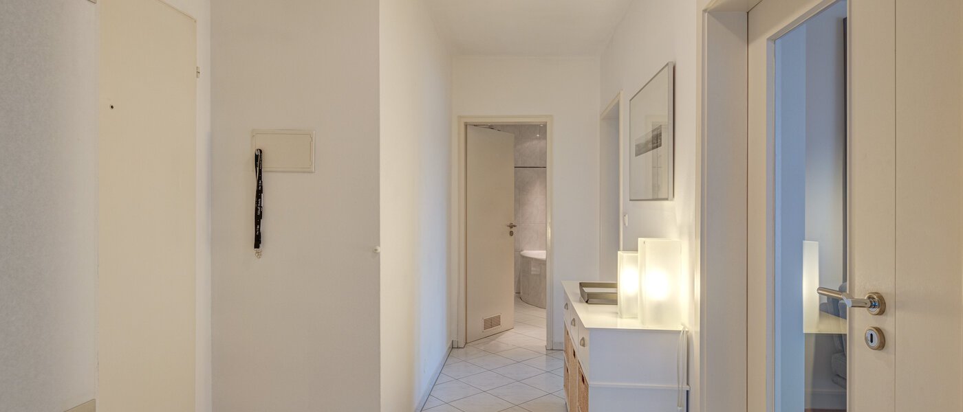 Tagterrasse-lejlighed München Moosach 01 Korridor/gang 13292