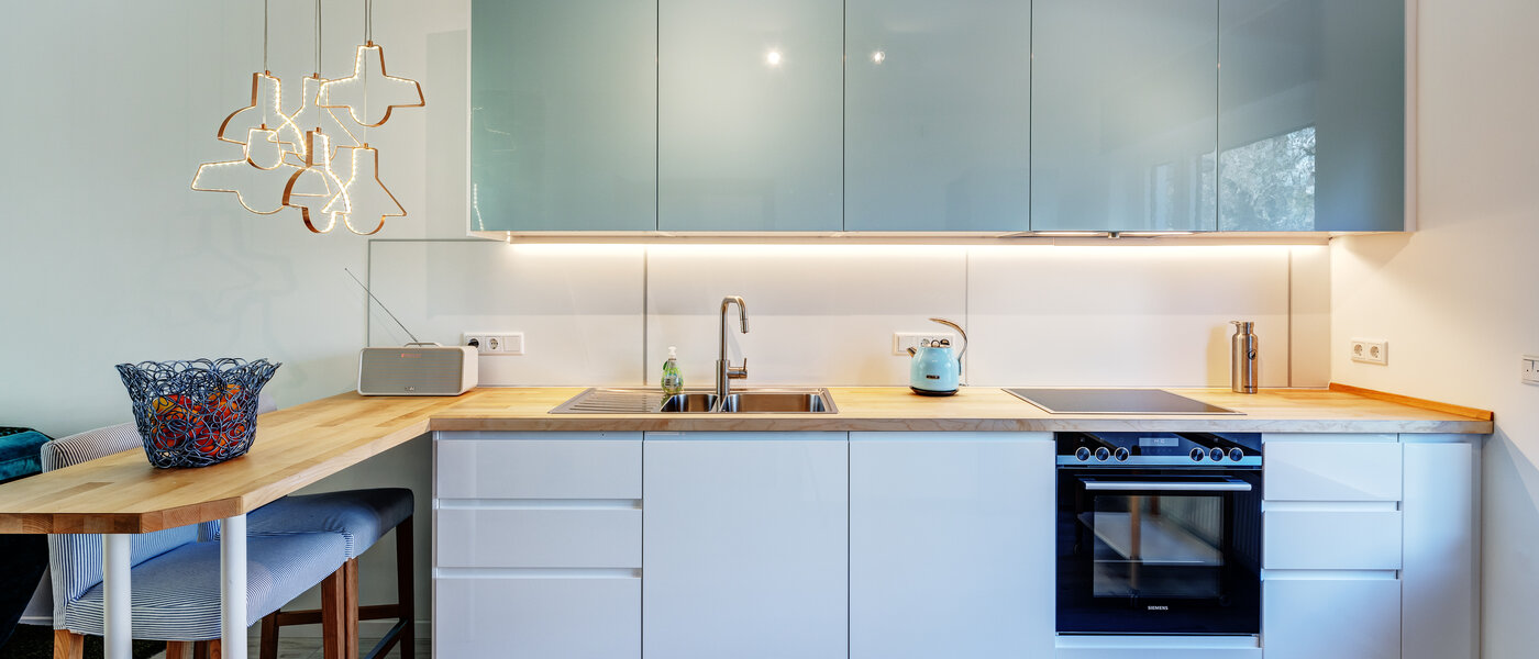 Középső sorház München Obersendling 02 Konyha 13312