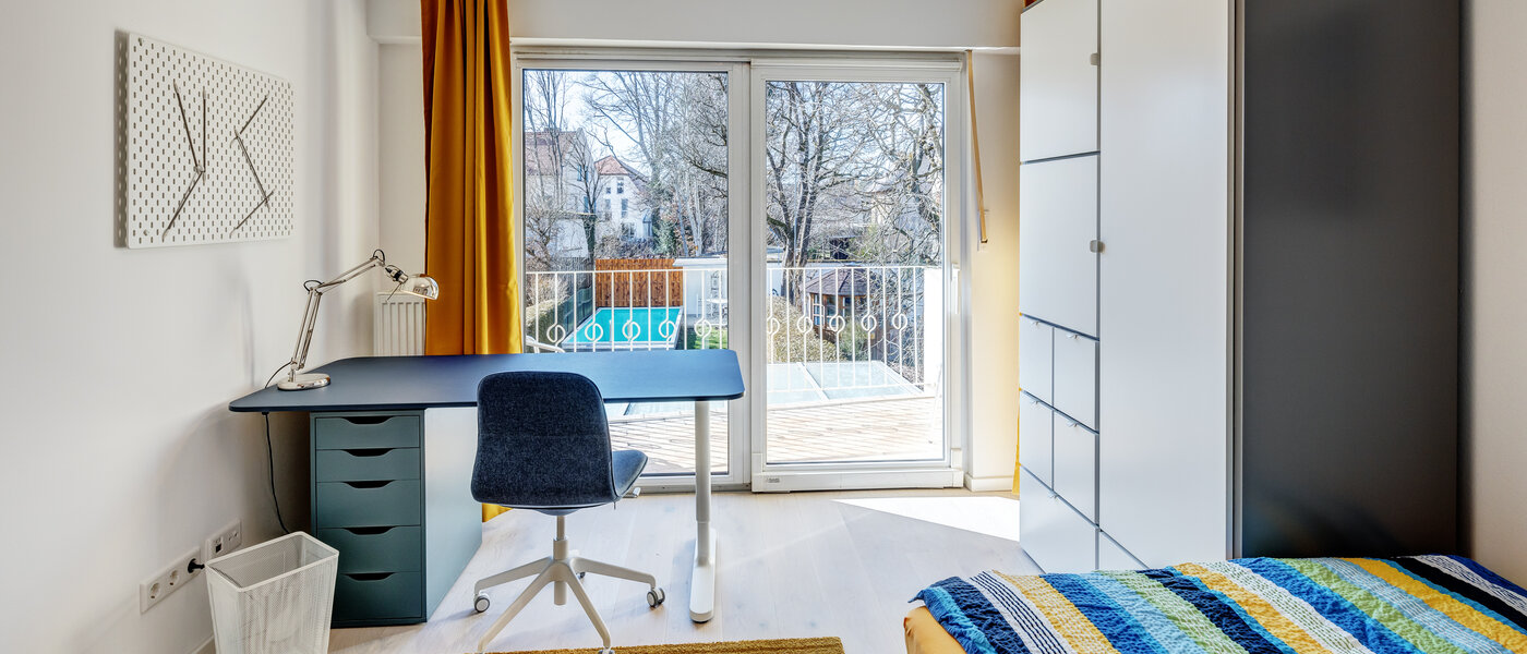 Középső sorház München Obersendling 02 2. hálószoba 13312