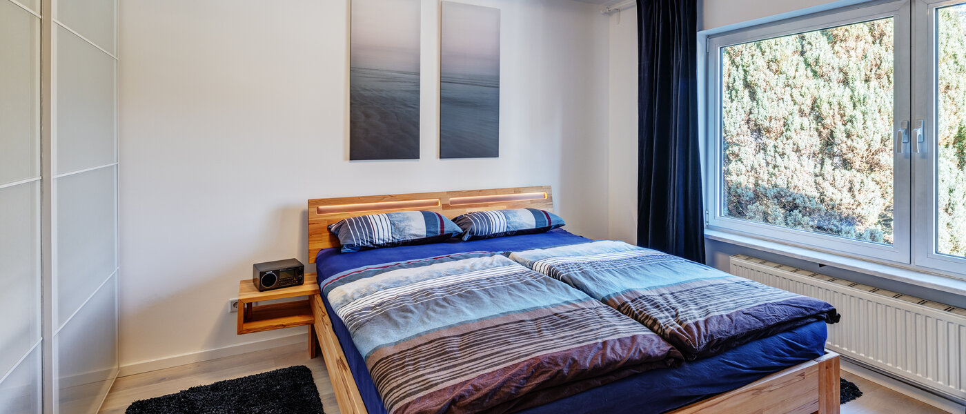 Középső sorház München Obersendling 01 1. hálószoba 13312