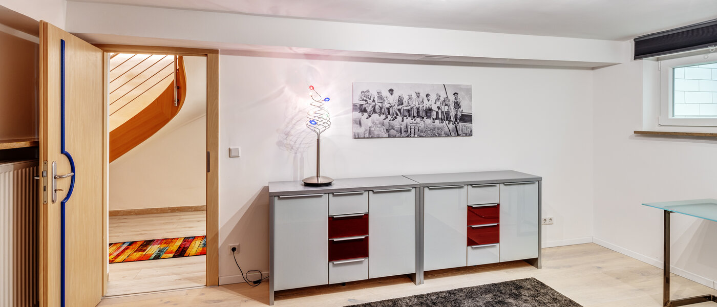 Középső sorház München Obersendling 03 Vendégszoba 13312