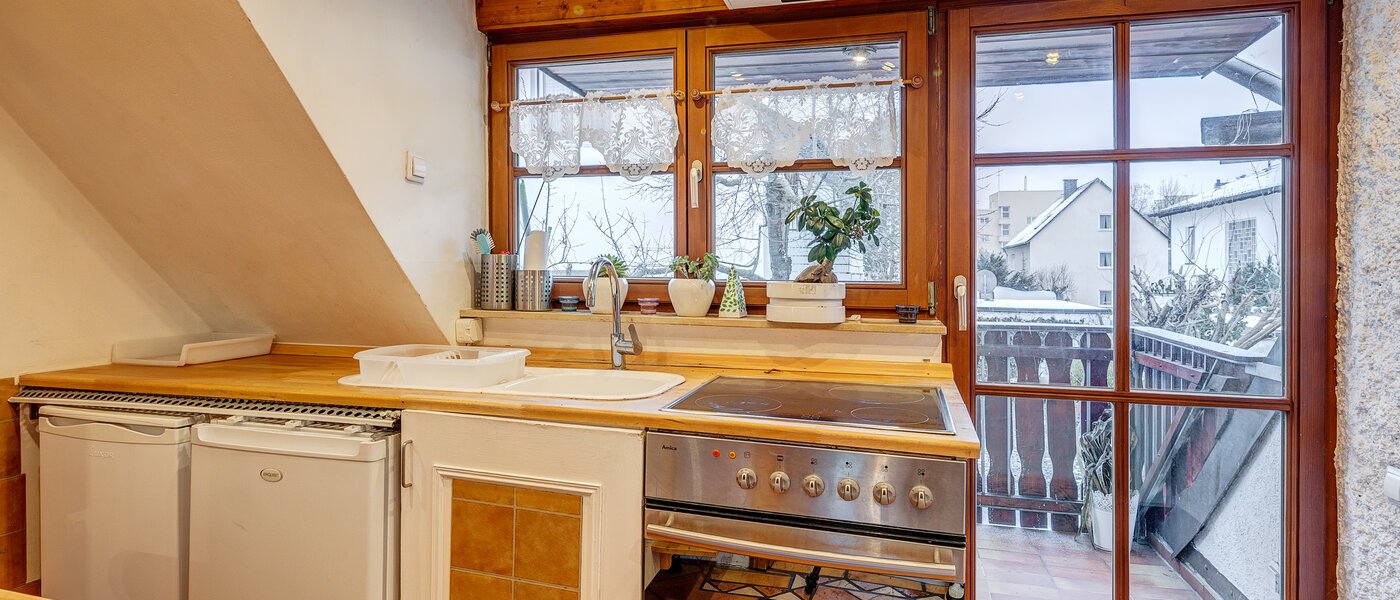 Ravna stran München Moosach 02 Kuhinja 13319