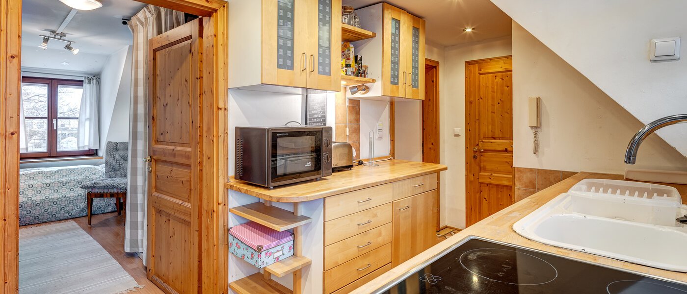 Ravna stran München Moosach 04 Kuhinja 13319