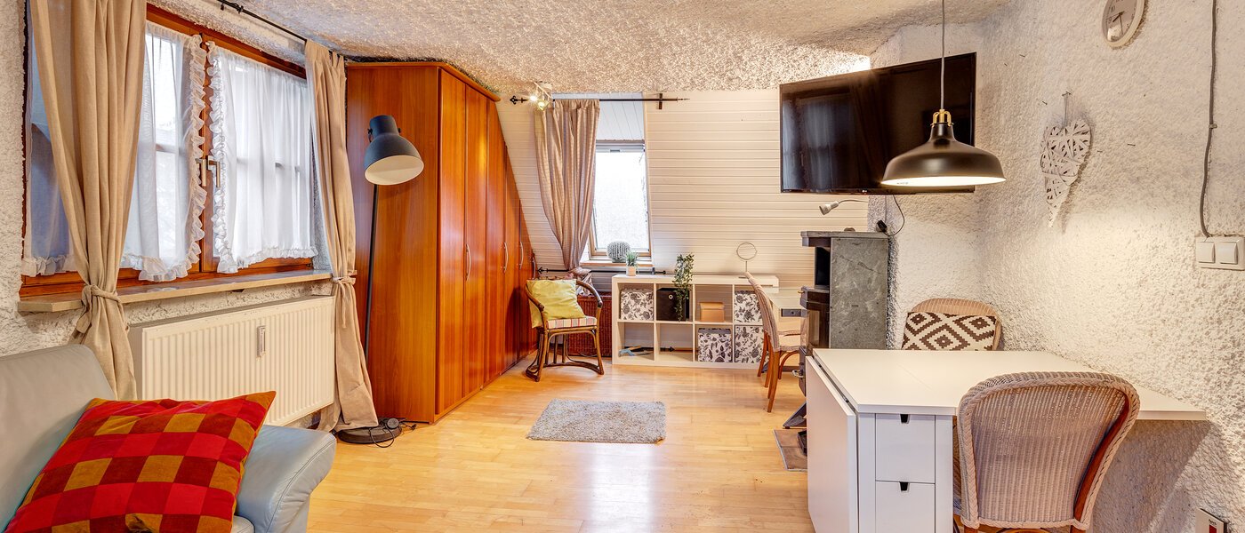 Ravna stran München Moosach 01 Dnevni prostor 13319