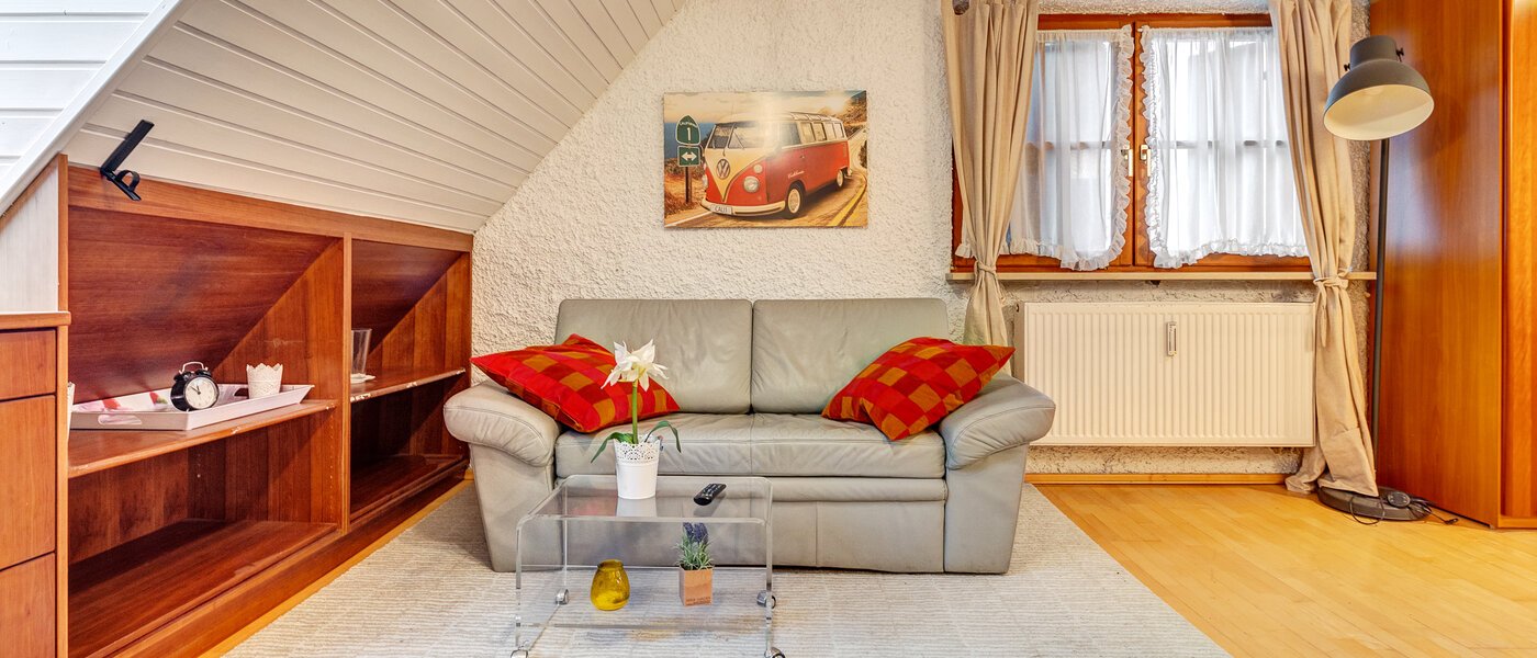 Ravna stran München Moosach 04 Dnevni prostor 13319