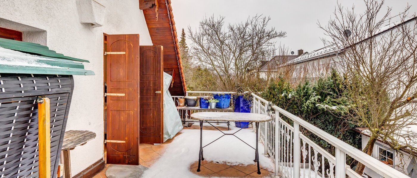 Ravna stran München Moosach 01 1. balkon 13319