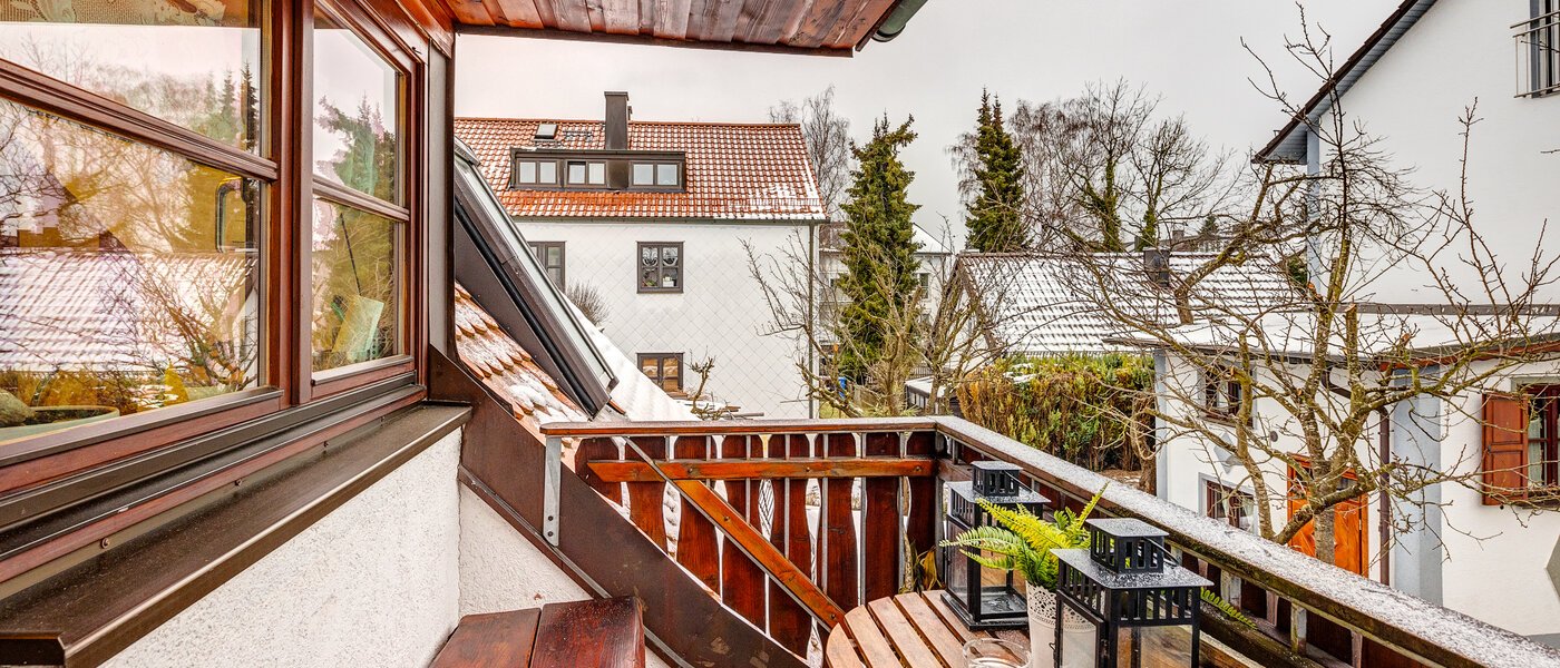 Ravna stran München Moosach 01 2. balkon 13319