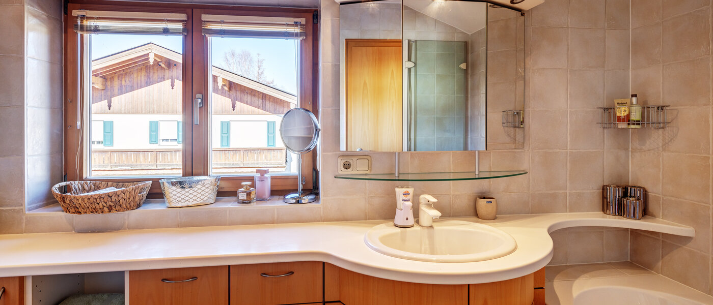 Самостоятелна къща Rottach-Egern 02 Първа баня 13349