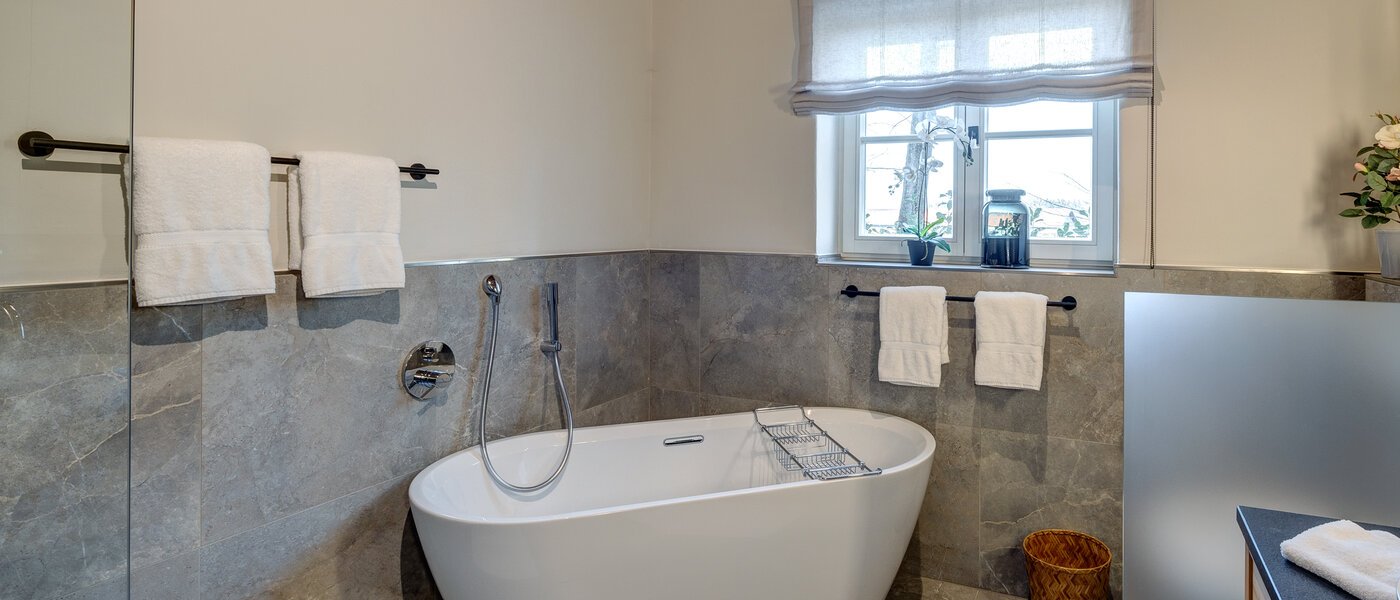 Ravna stran Waakirchen 02 Kopalnica 13353