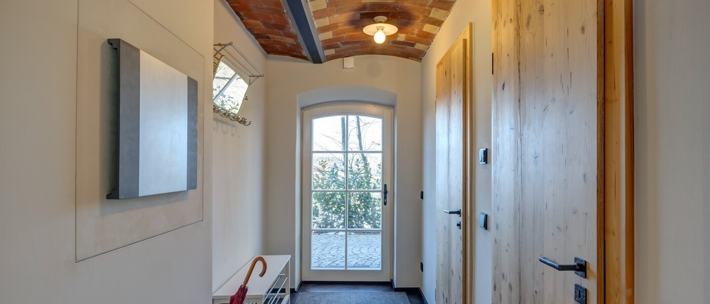 Ravna stran Waakirchen 01 Koridor/hodnik 13353