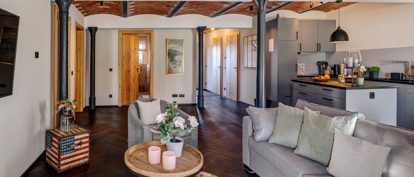 Ravna stran Waakirchen 07 Dnevni prostor 13353