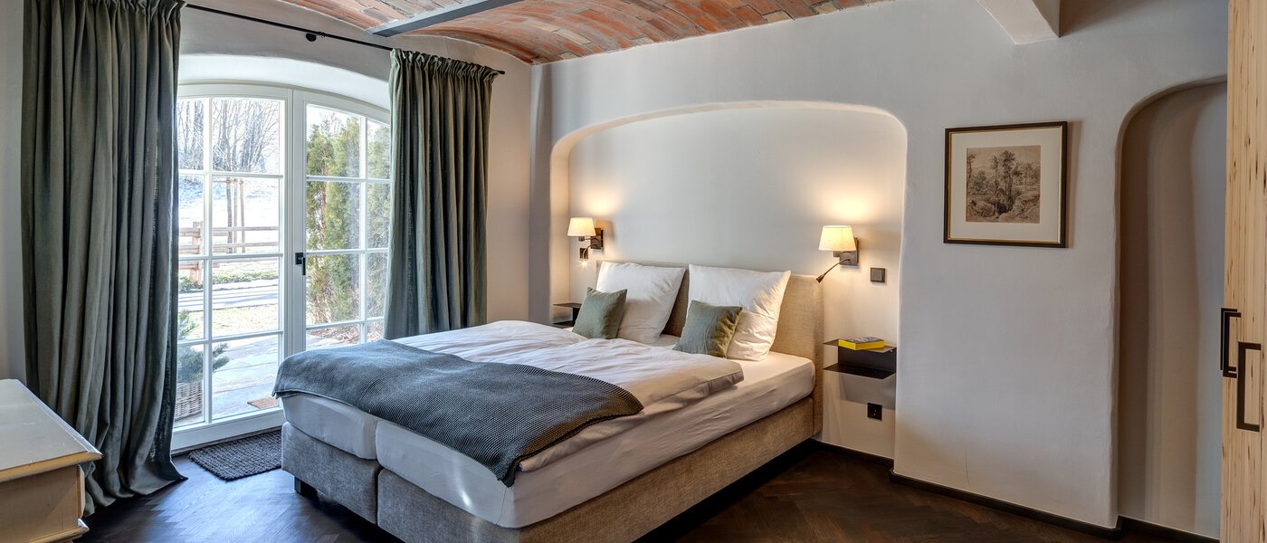 Ravna stran Waakirchen 01 1. spalnica 13353