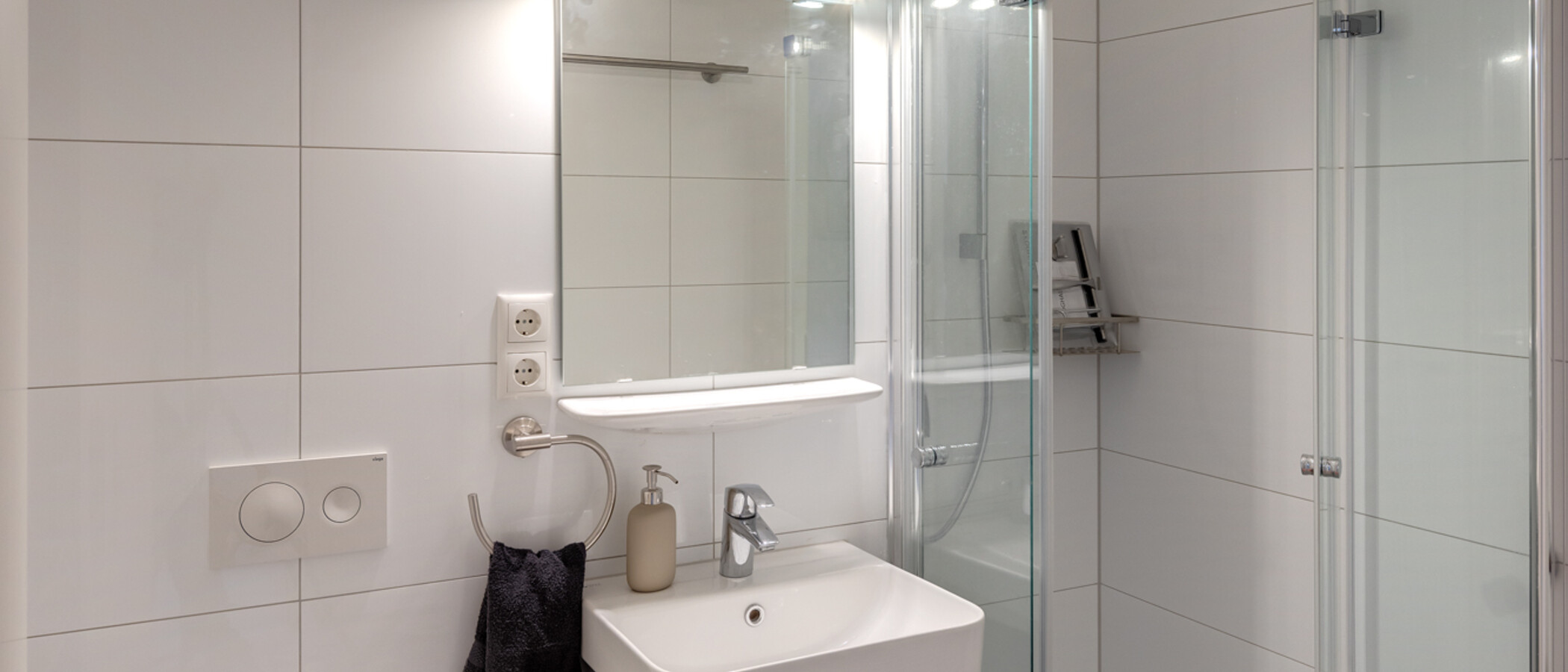 Lapos München Maxvorstadt 01 Fürdőszoba 13357