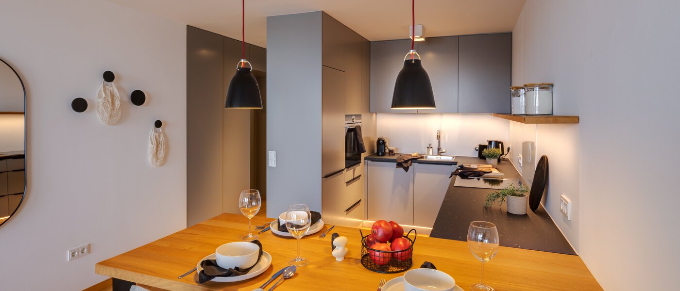 Ravna stran München Olympiadorf 01 Kuhinja 13379