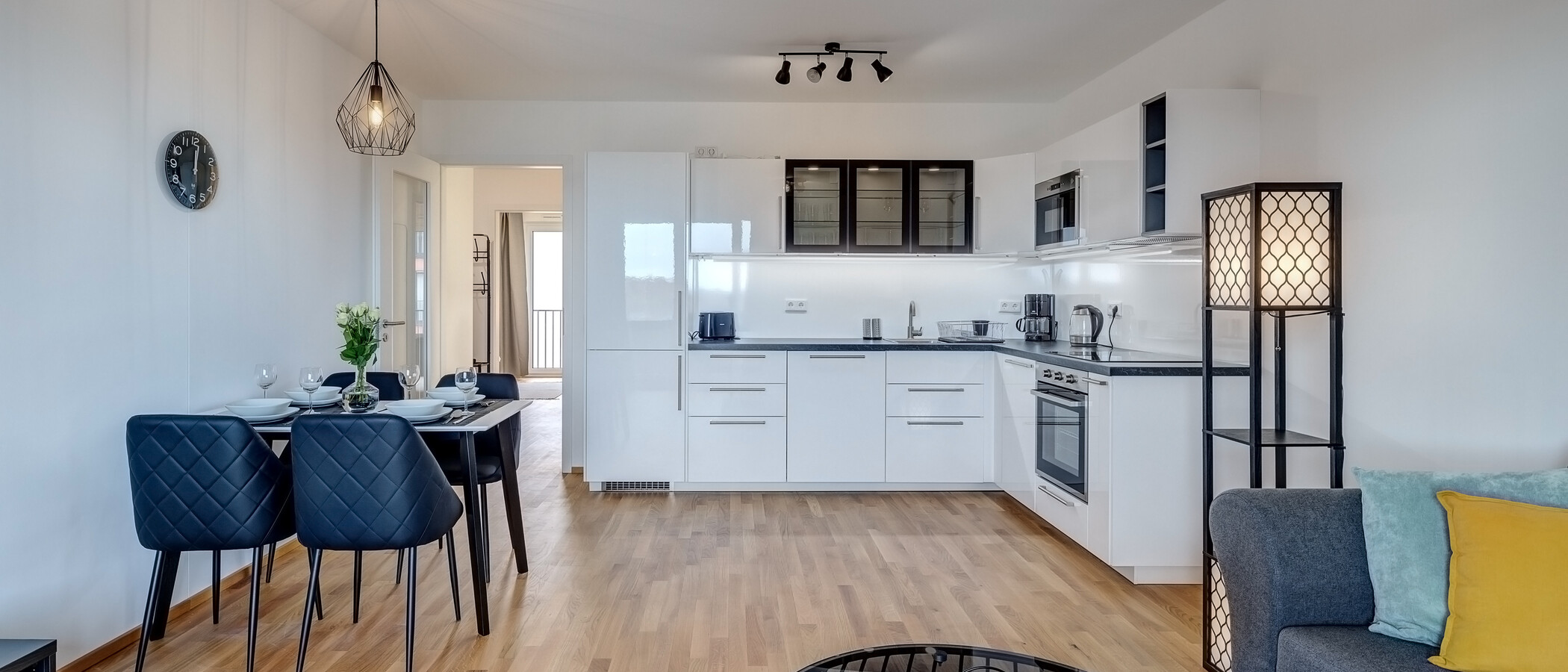 플랫 München Moosach 03 거실 공간 13403