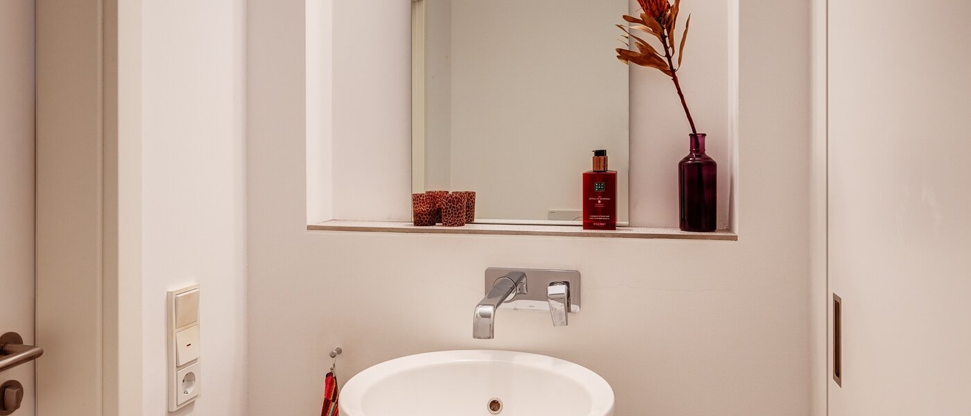 Penthouse-lejlighed München Solln 01 sep. toilet 13410