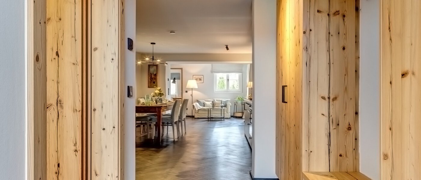 Ravna stran Waakirchen 02 Koridor/hodnik 13412