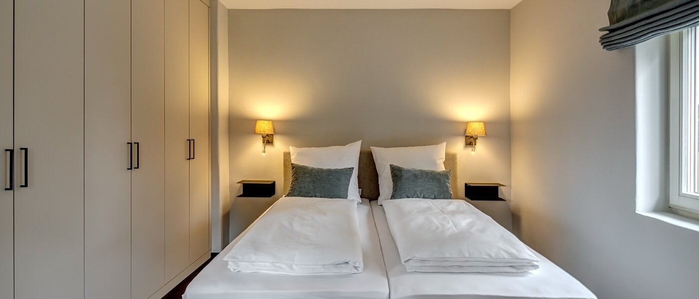 Ravna stran Waakirchen 01 Spalnica 13412