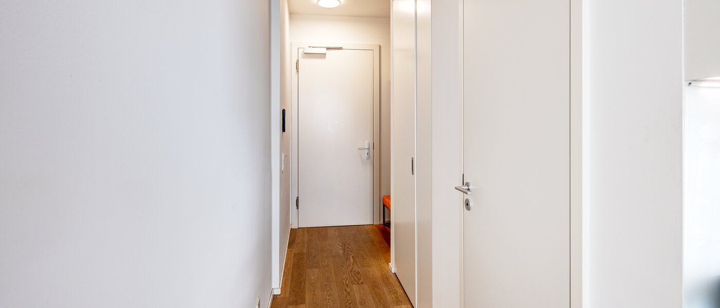 Ravna stran München Nymphenburg 02 Koridor/hodnik 13432