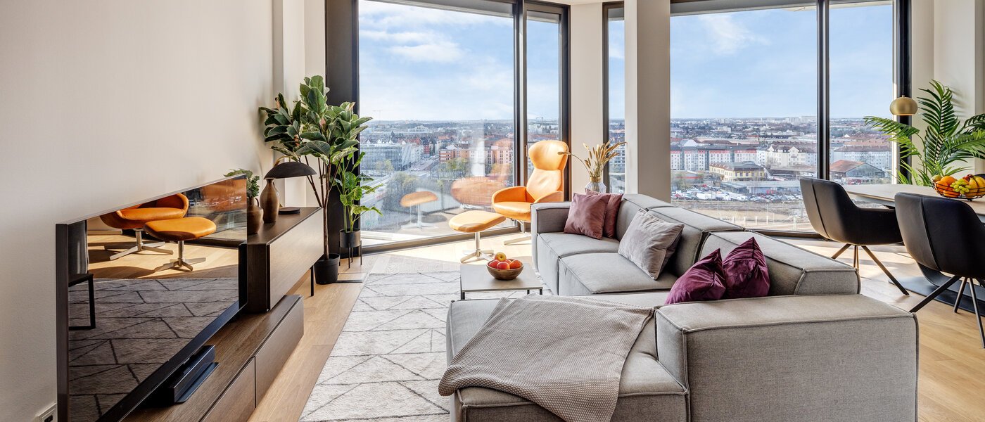 Ravna stran München Nymphenburg 02 Dnevni prostor 13432