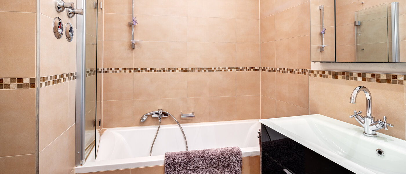 Ploché München Altstadt 01 Koupelna 13437