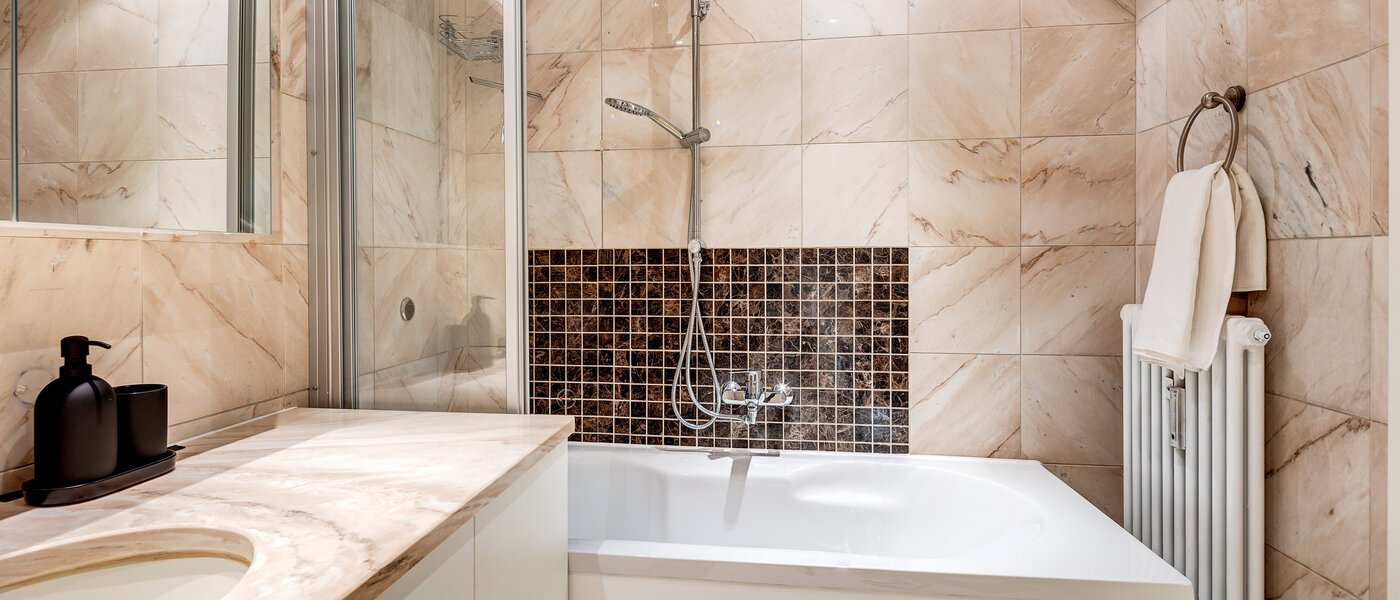 Ploché München Schwabing - Alte Heide 02 Kúpeľňa 13448