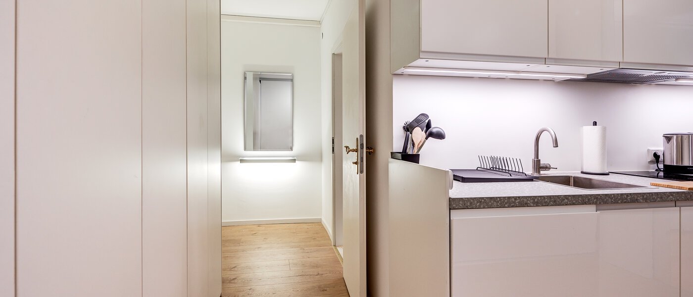 Ploché München Schwabing - Alte Heide 04 Chodba/priestor 13448