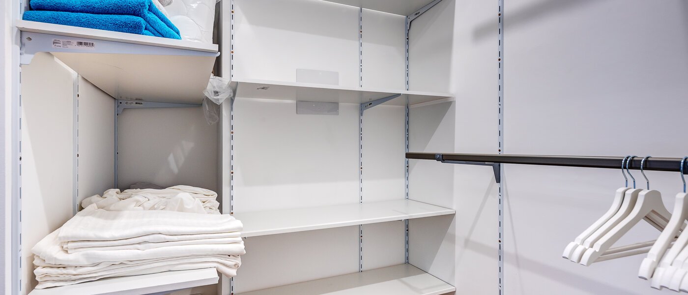 Плосък München Moosach 02 Гардероб 13450