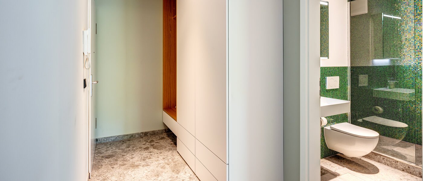 Plat München Ramersdorf 01 Gang/hal 13451