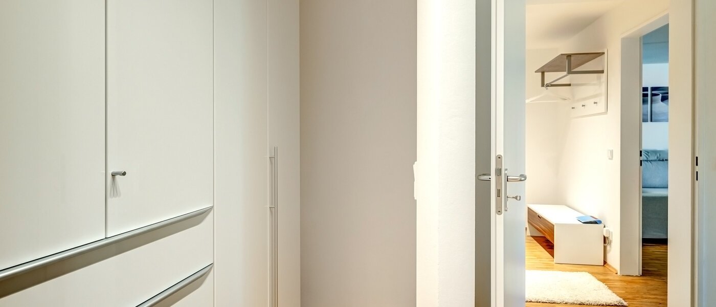 Flad München Moosach 02 Walk-in-garderobe 13457