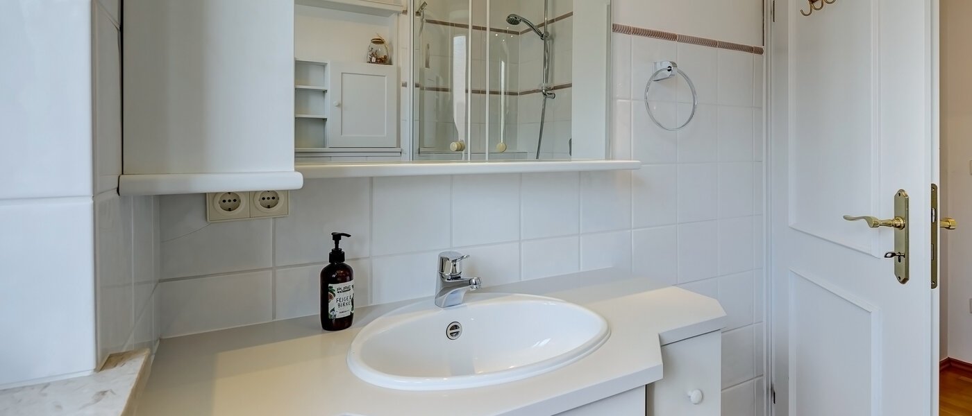 Flad Schliersee 02 2. Badeværelse 13469