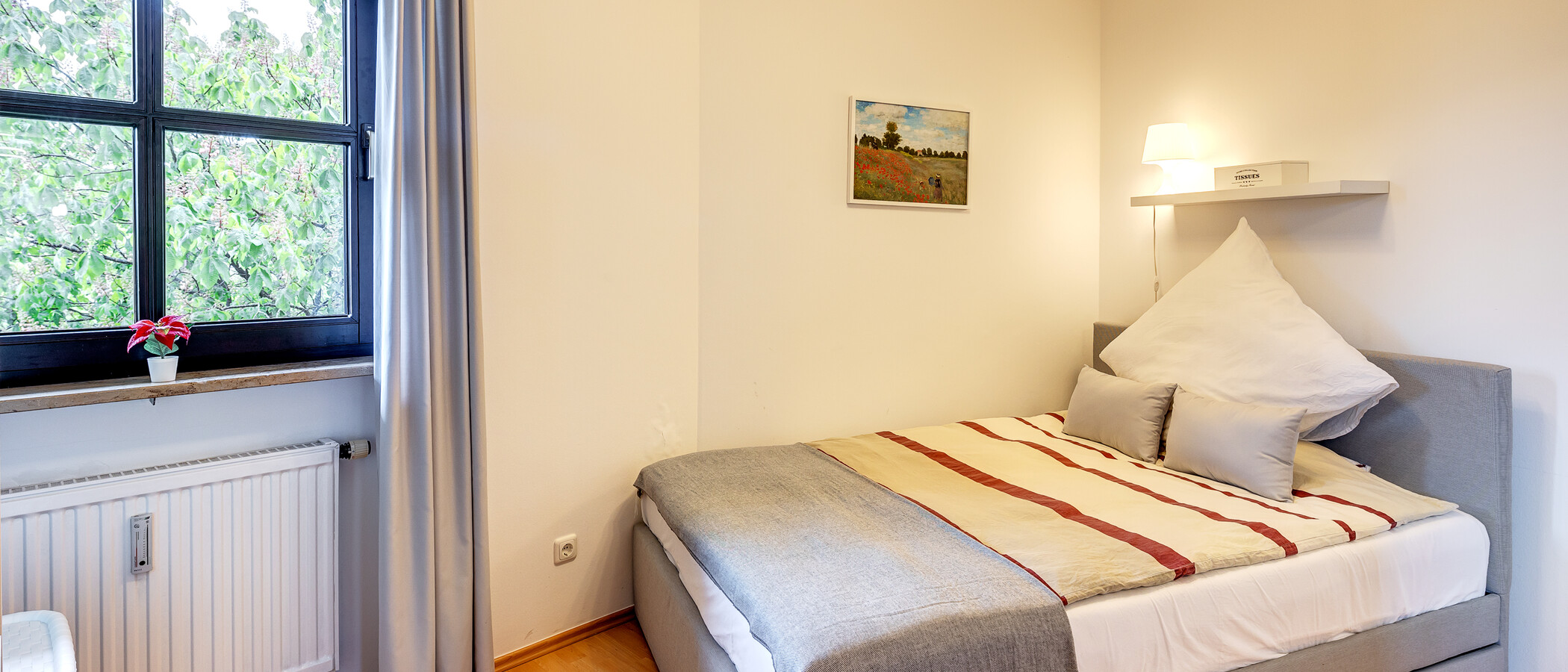 Düz München Altperlach 01 Yatak Odası 13473