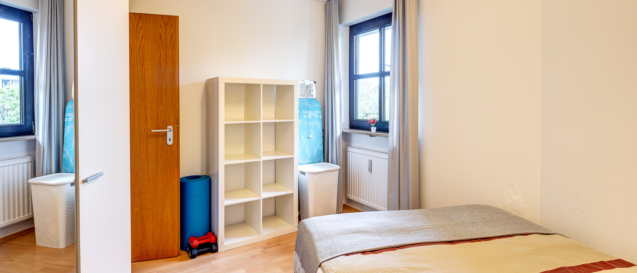 Düz München Altperlach 04 Yatak Odası 13473