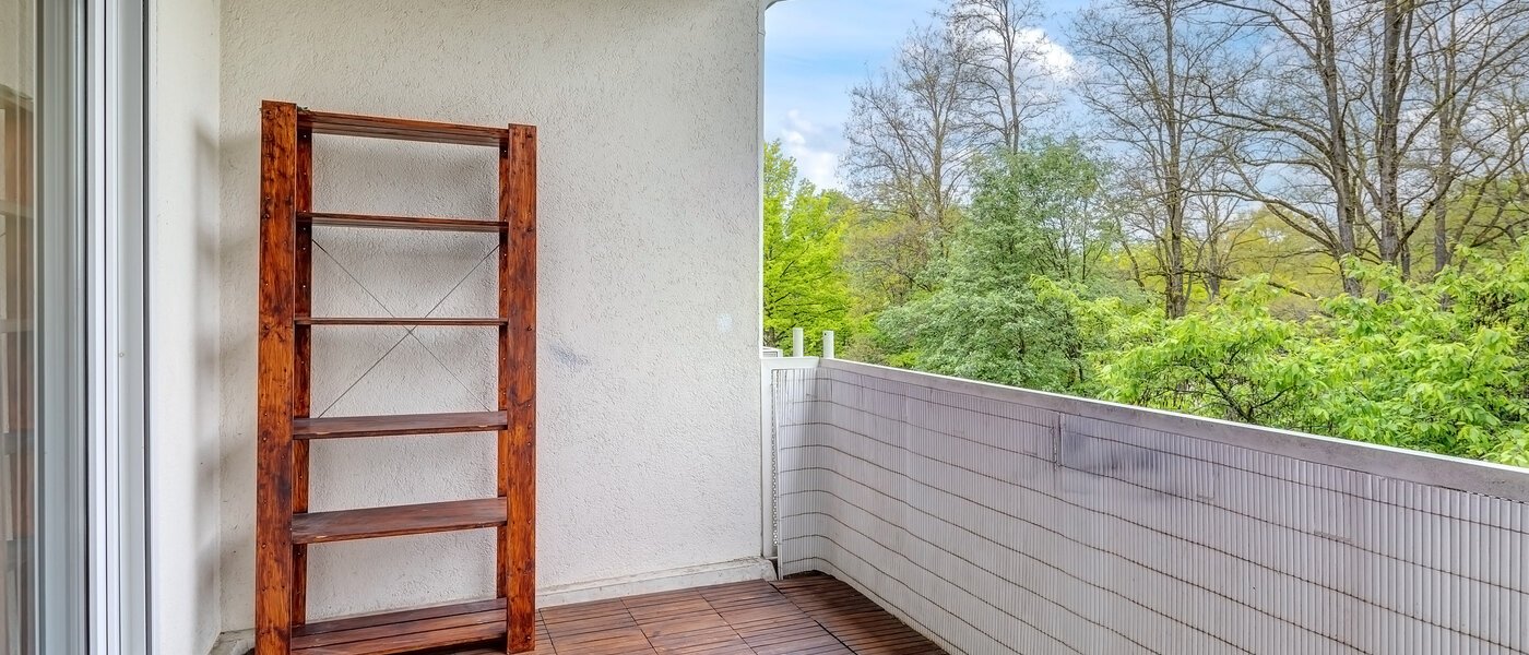 Flad Poing 01 Balkon 13482