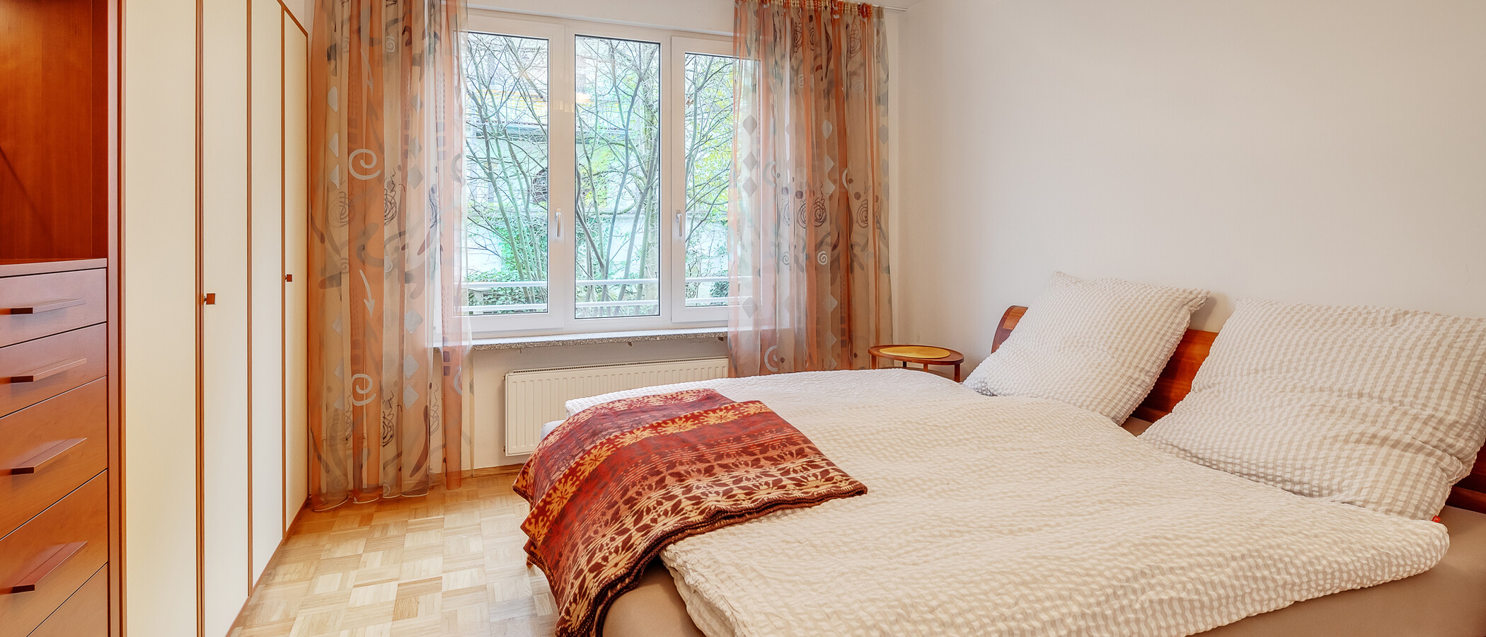 Düz München Lehel 01 Yatak Odası 1349