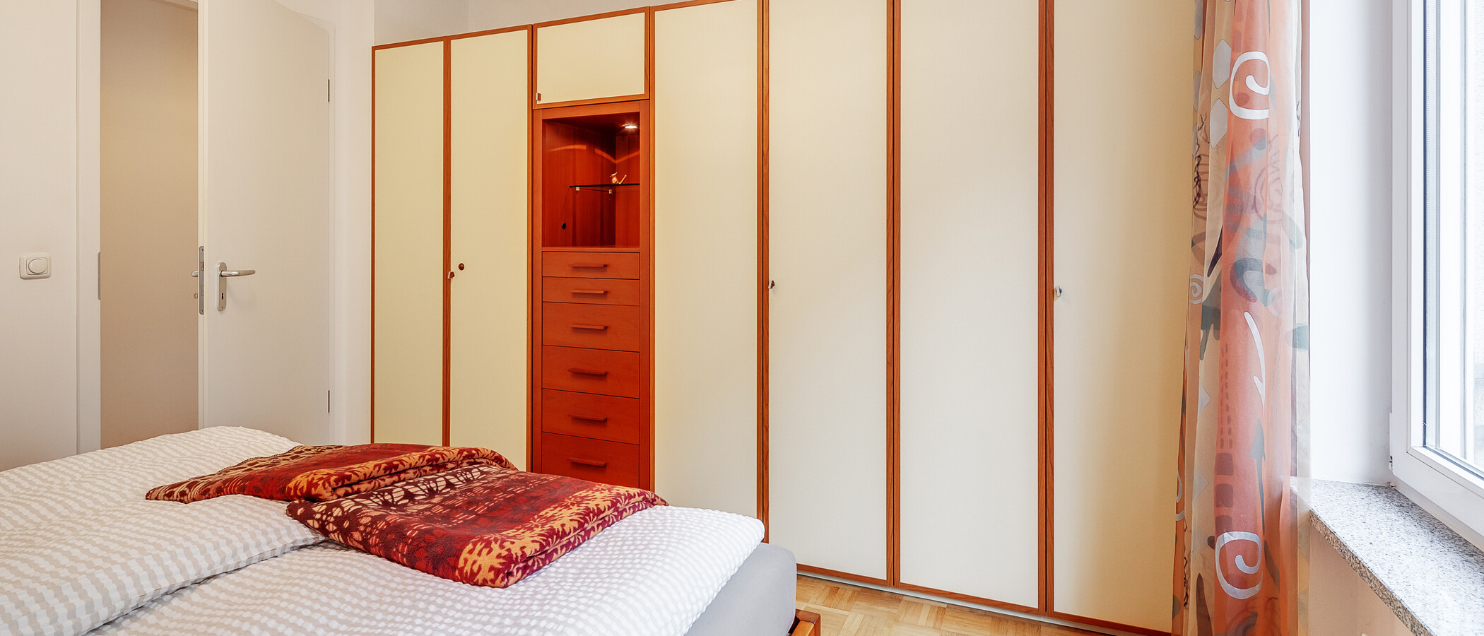 Düz München Lehel 03 Yatak Odası 1349