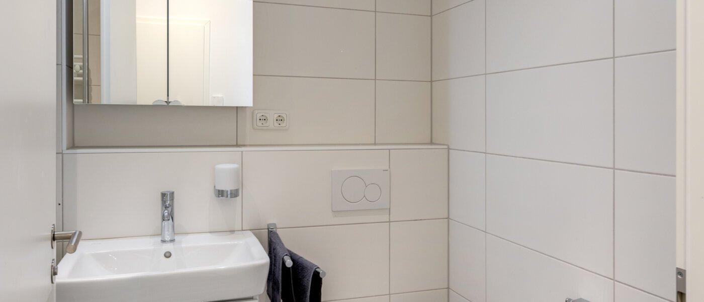 Lapos Grasbrunn 02 Fürdőszoba 13491