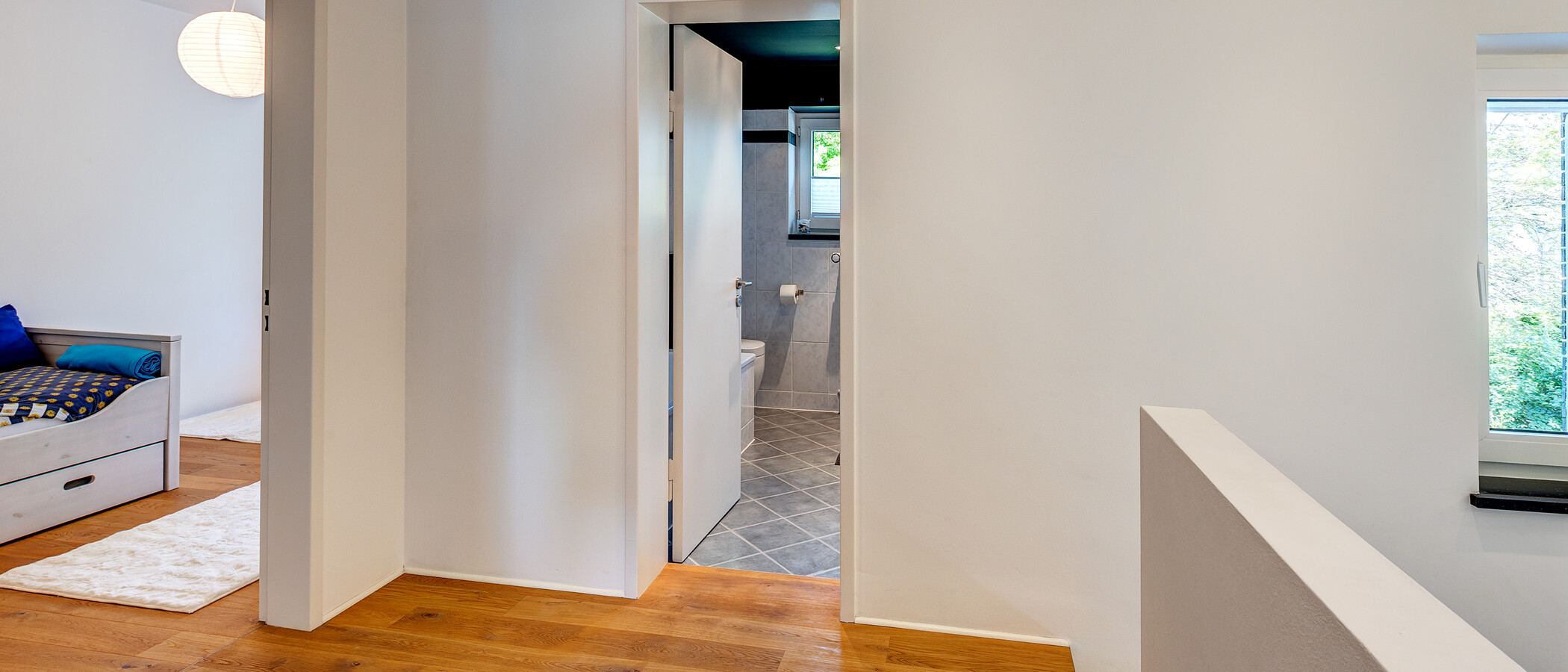 Двуетажна къща Gauting 03 Коридор/ коридор 13500