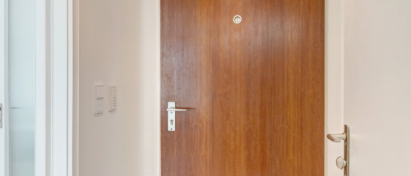 Плоский München Harlaching 01 Коридор/передпокій 13522