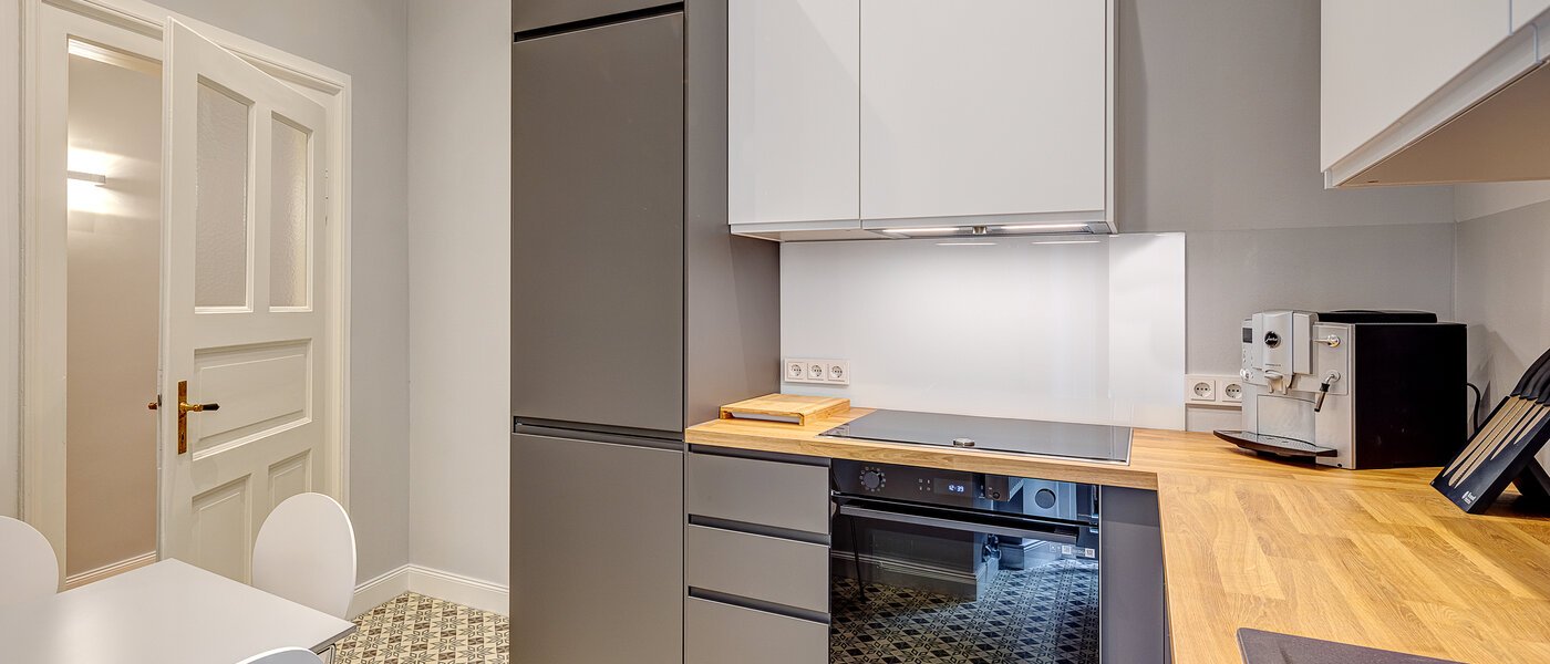 Ploché München Isarvorstadt 02 Kuchyňa 13525