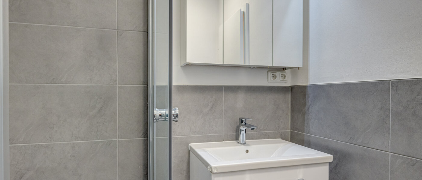 Düz München Untermenzing 02 Banyo 13539