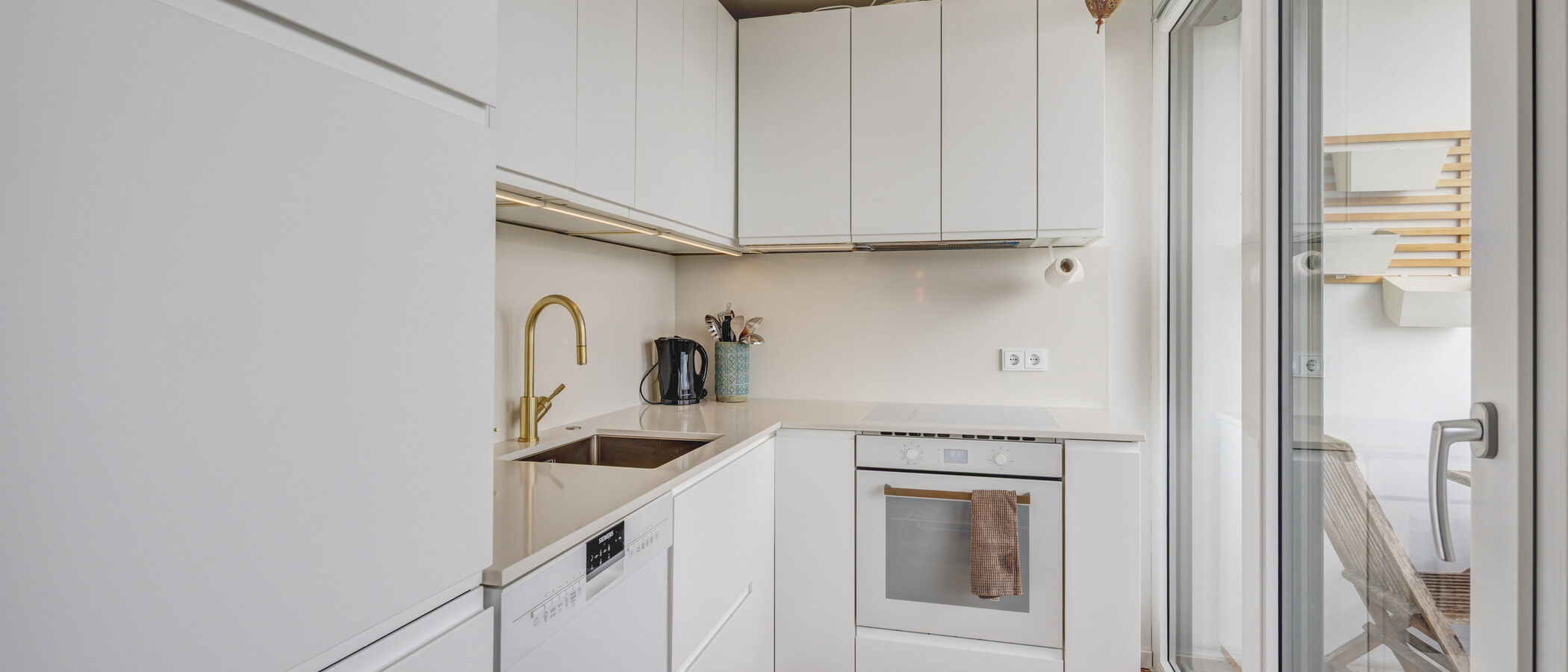 Lapos München Obersendling 01 Konyha 13550
