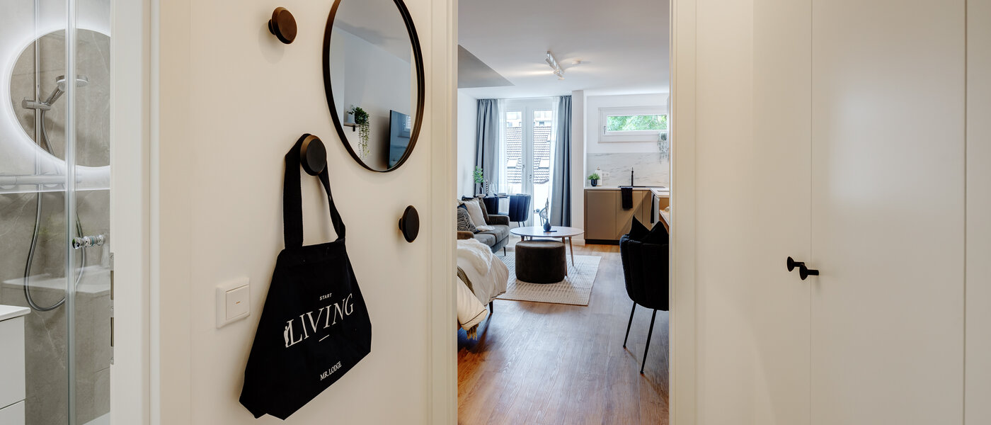 Plat München Milbertshofen 02 Gang/hal 13553