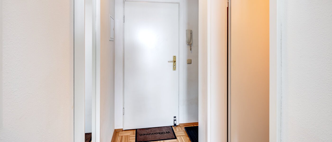 Płaski München Obermenzing 01 Korytarz/przejście 13578