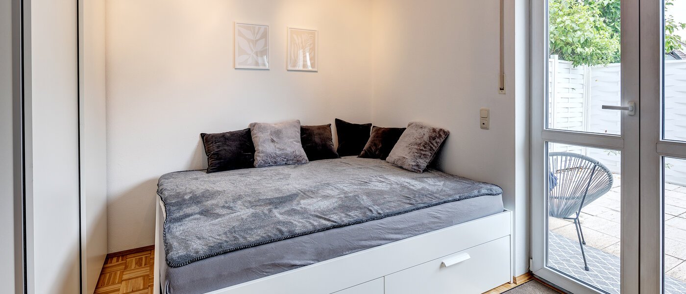 Płaski München Obermenzing 01 Część sypialna 13578