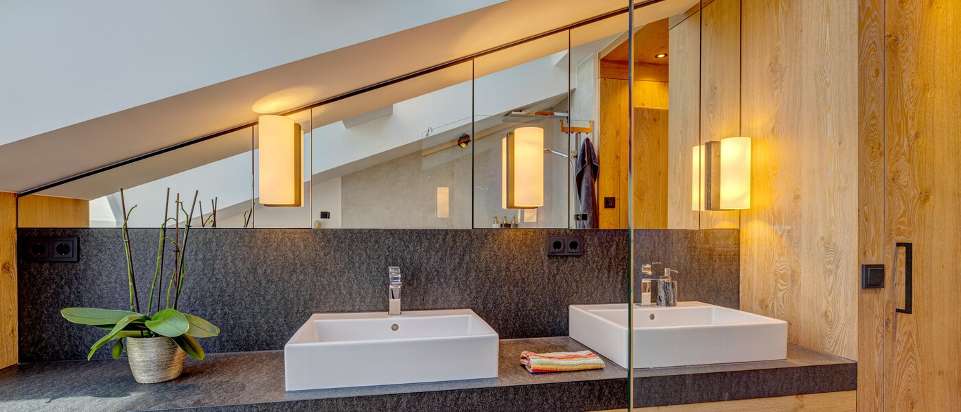 Vindsvåning Holzkirchen 01 Badrum 13582