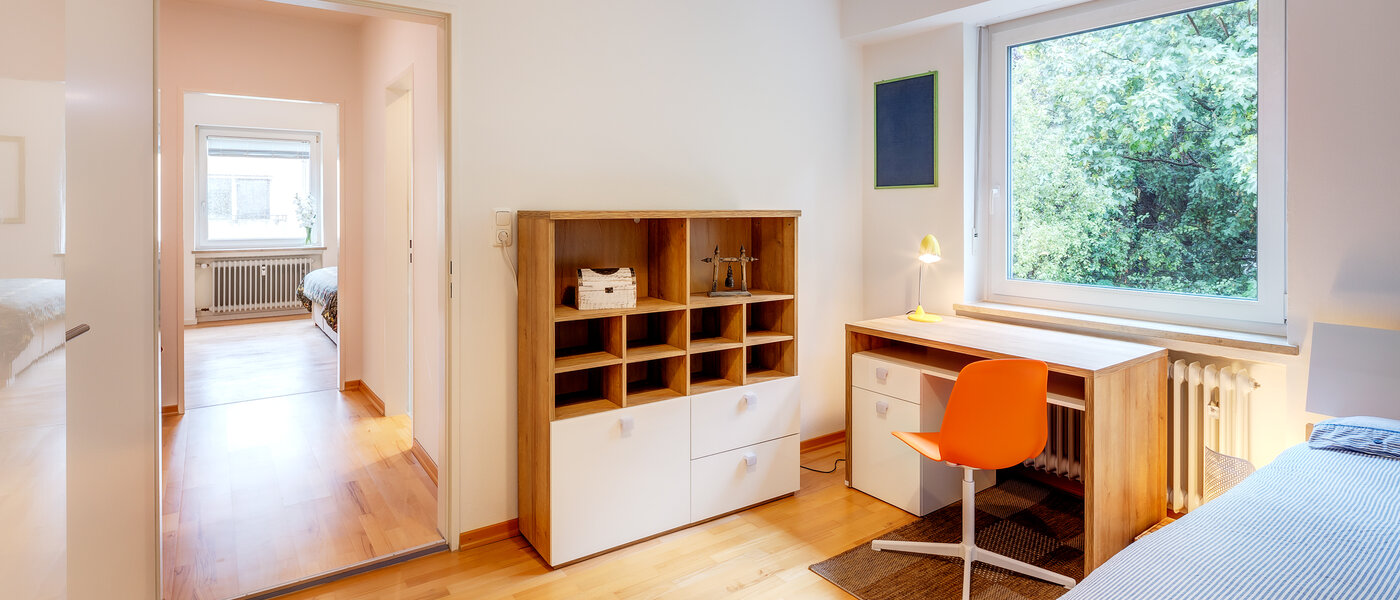 플랫 München Pasing 02 3번째 침실 13585